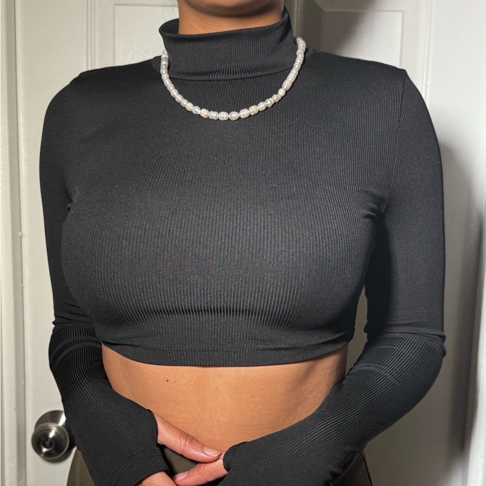SHEIN Black Fitted Long Sleeve cropped top